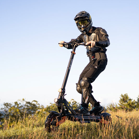 Commuter vs. Off-Road E-scooters: Which One Is Right for You?