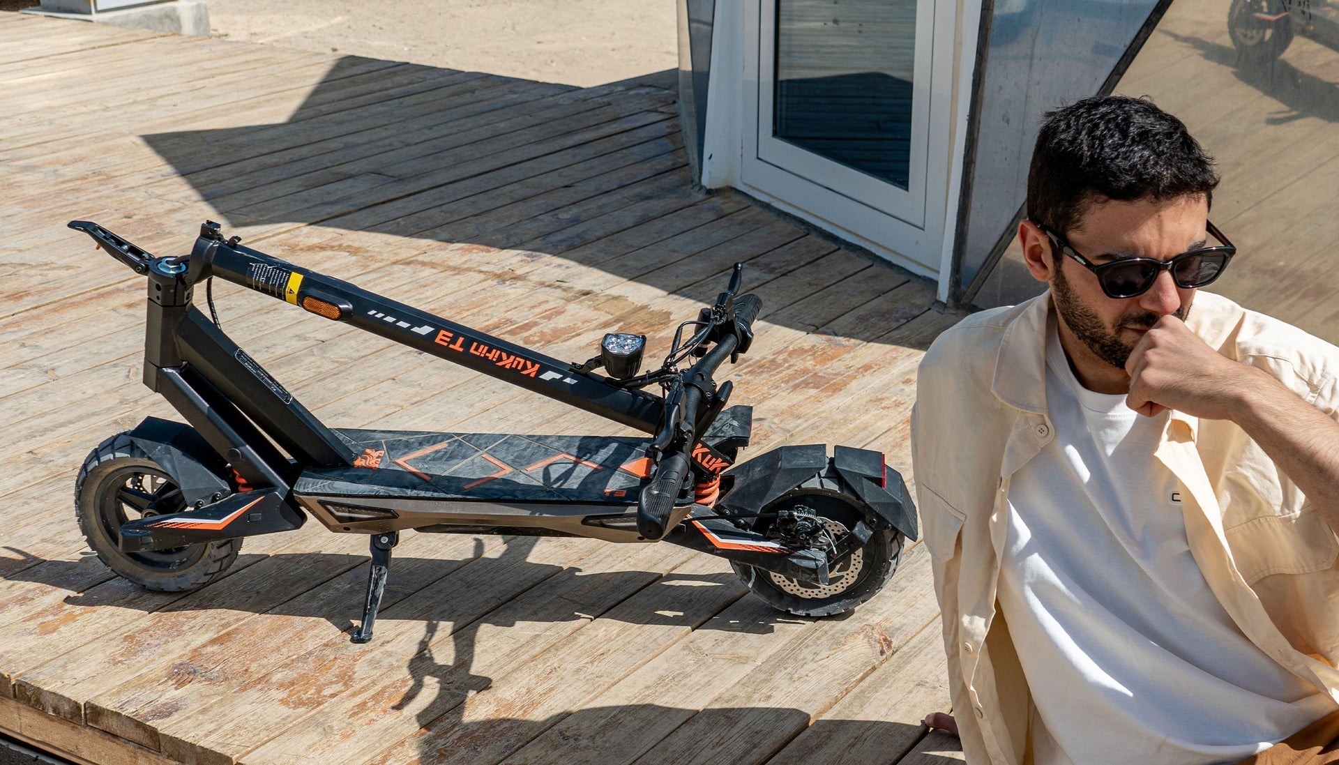 How to Clean An Electric Scooter – The Ultimate Comprehensive Guide