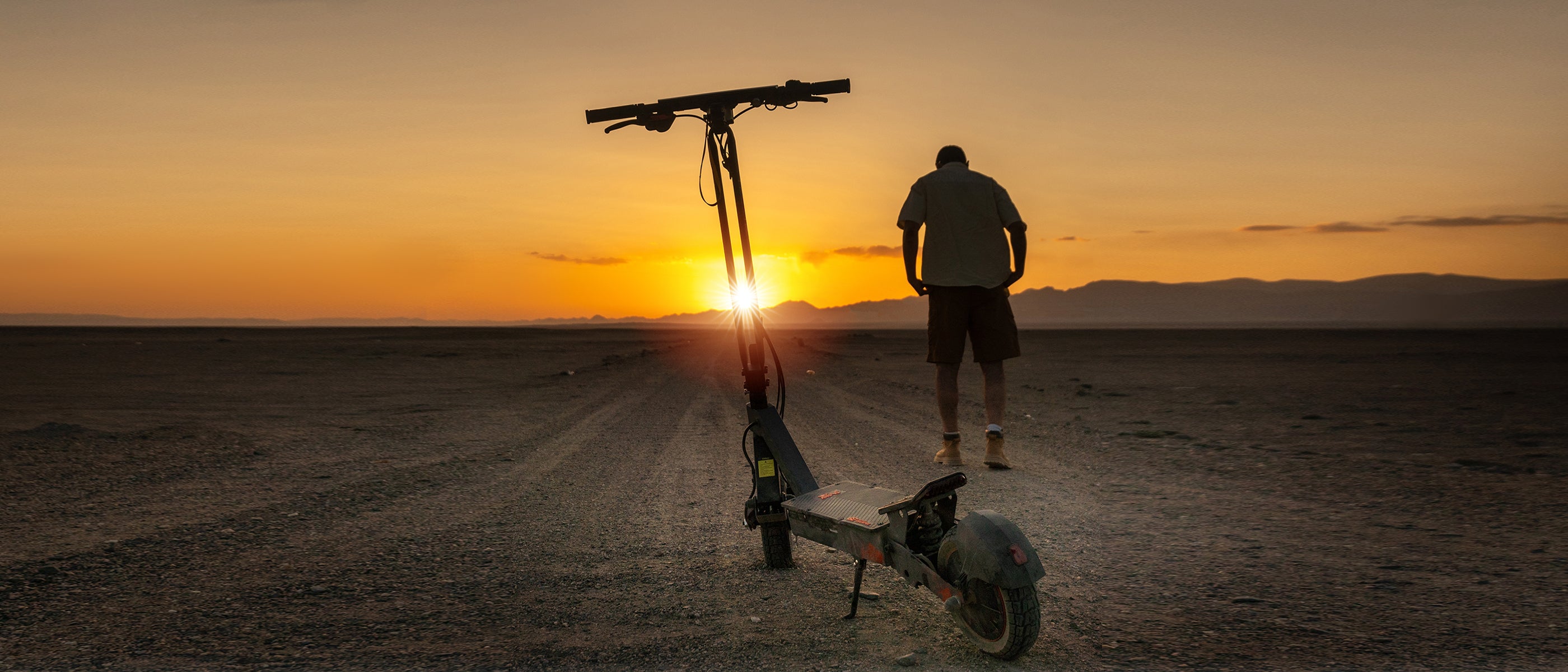KuKirin G2 Ultra 1600W dual motor off-road electric scooter in a full-body view